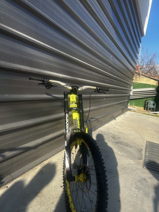 Продавам: Commencal supreme v3