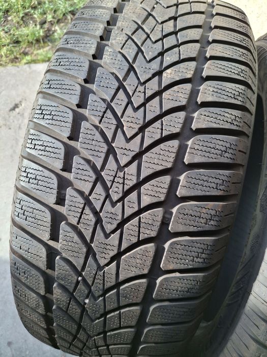 2 Anvelope de iarnă 225 50 r17 Dunlop