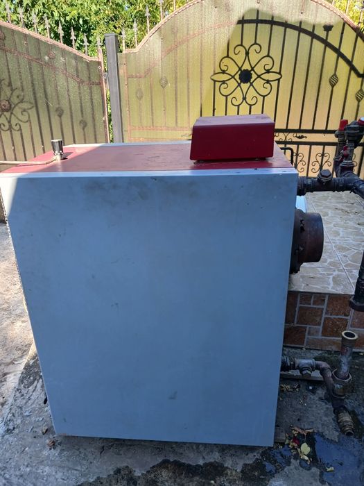 Vând centrala pe lemne +boiler