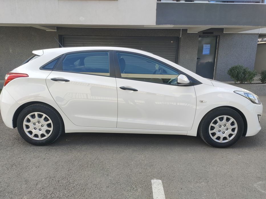 Hyundai i30 1.4 MPI 99 cp 2014 Euro 5 recent adusa din Germania pe roti