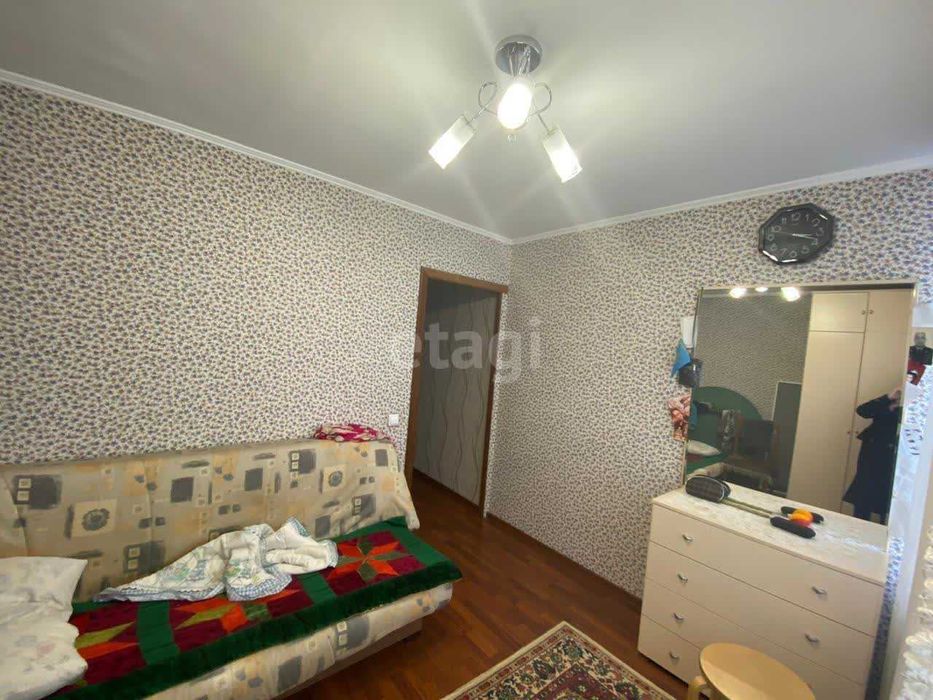 Продам 4х комнатную квартиру