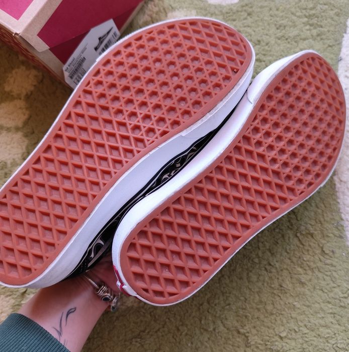 Обувки Vans Old Skool black/true white flames