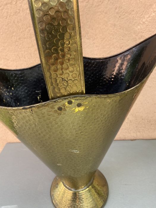 Месингов кош за чадъри Ваза за сухи цветя