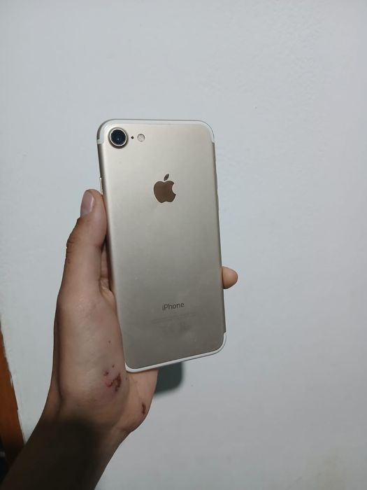 Айфон 7 32 гб память