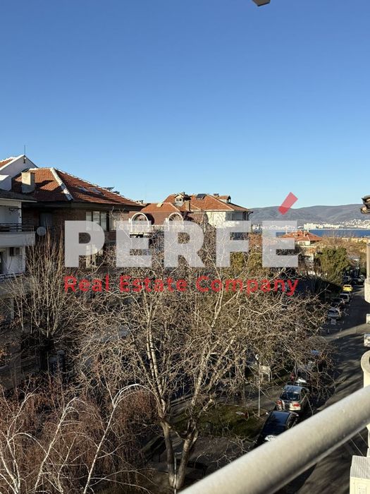 Продава се Тристаен апартамент в Несебър - 73 кв.м за 1918 €/кв.м - Снимка #8