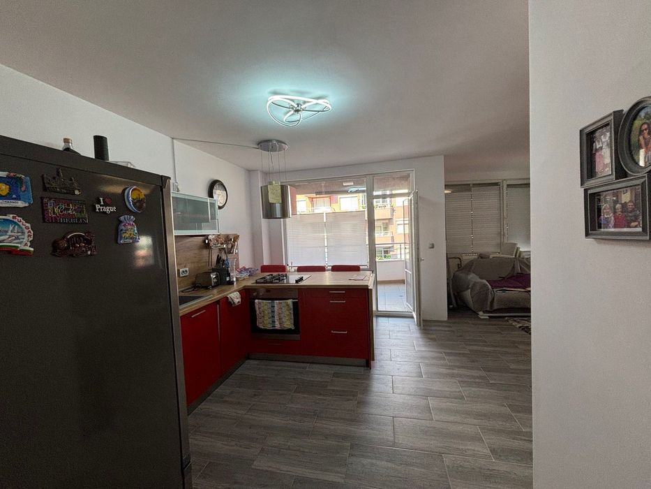 Продава се Тристаен апартамент в Пазарджик, Устрем - 83 кв.м за 1398 €/кв.м - Снимка #5