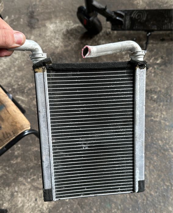 Радиатор печки на Toyota Camry 30/35