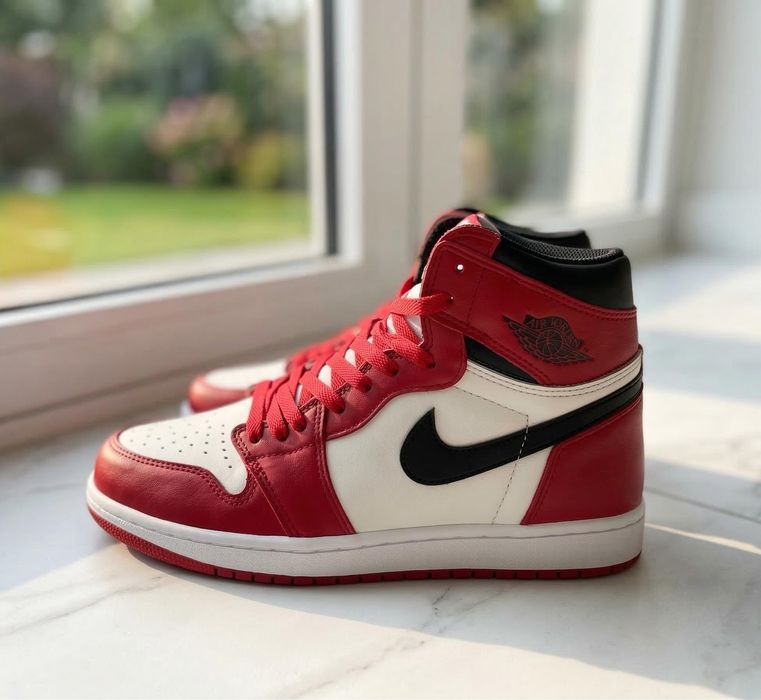 Adidasi Jordan 1 High Chicago - Unisex