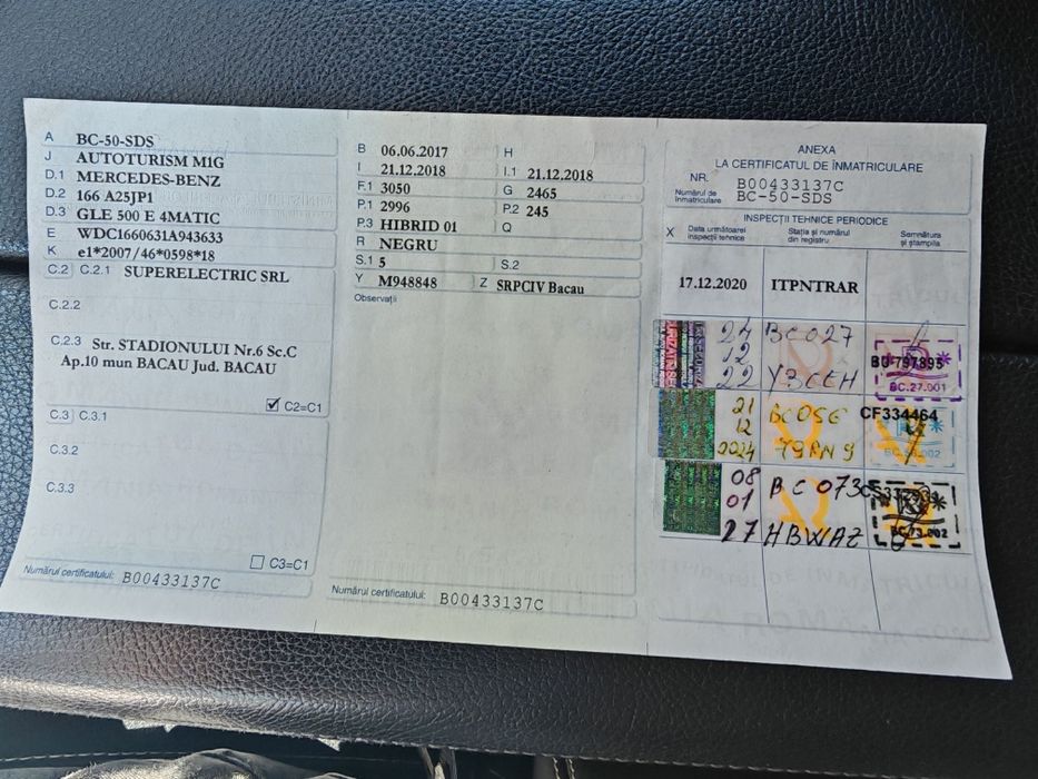 Vând Mercedes Gle 500 E unic proprietar  cumpărat de nou de la reprezentanta Stern Auto Germania