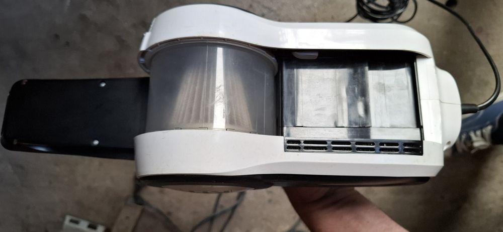 Aspirator.   auto