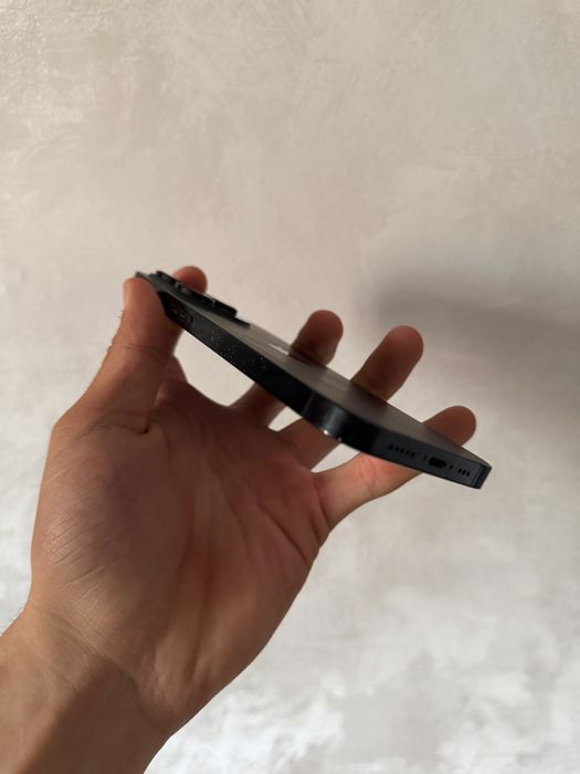 Iphone 14 pro, с недостатком, торг