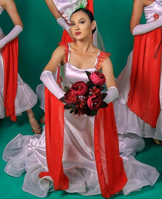 Костюмы для шоу балет