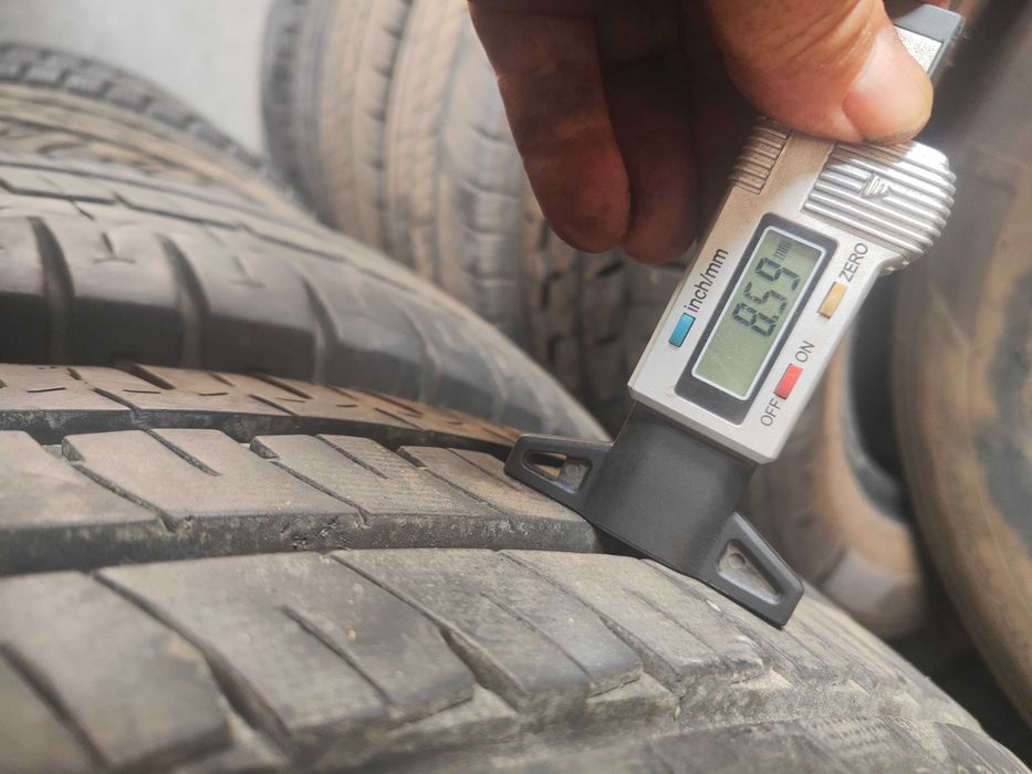 2бр.летни гуми 225/75/16C Michelin