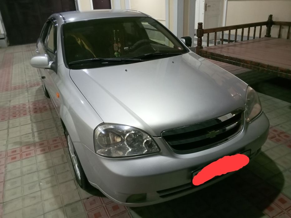 Лассети оптра корейский 1,8.