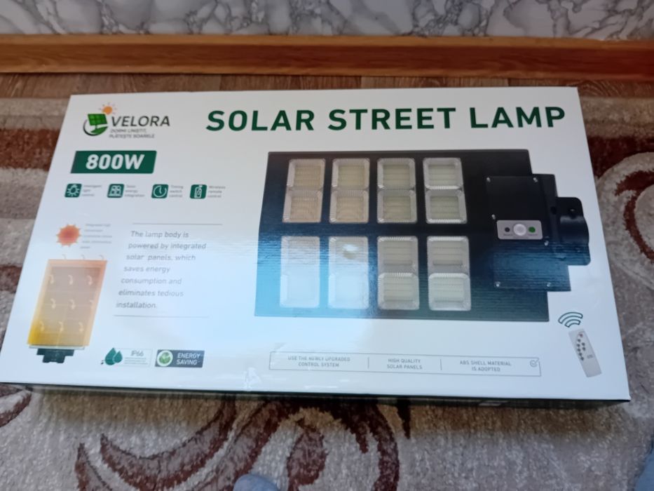 Lămpi solare de 1000 și 800 wați