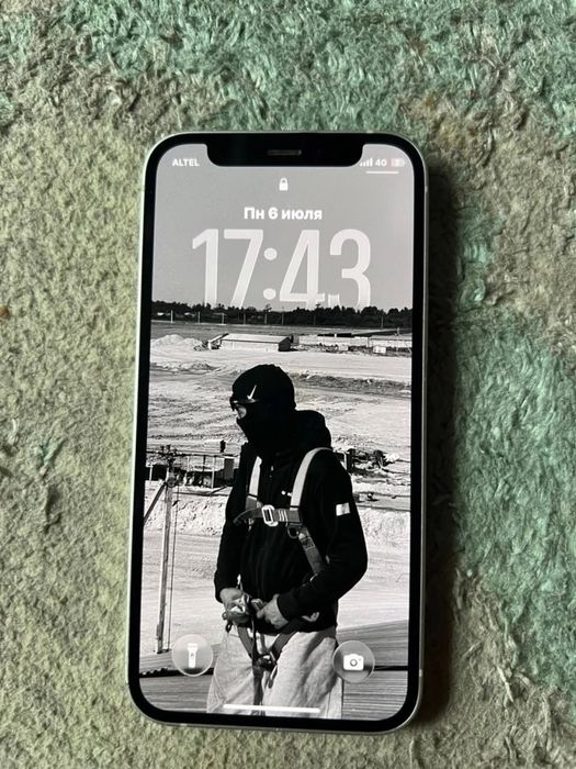 Продам 12 mini за 65к