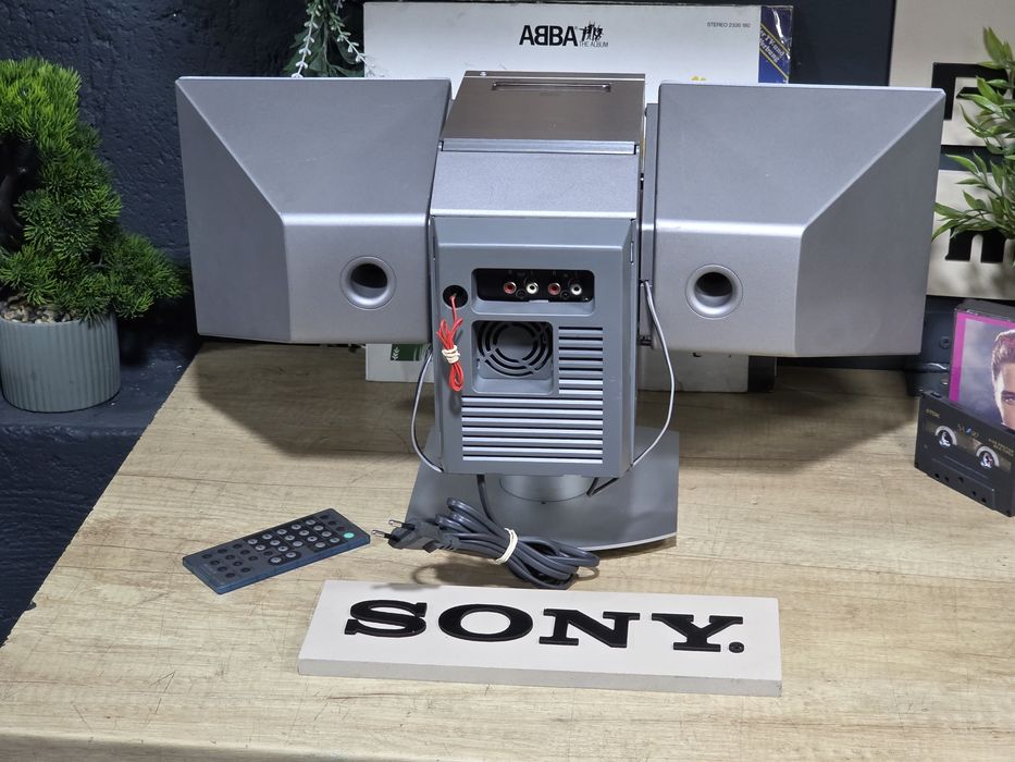 Sistem audio SONY CMT-MD1, combina premium, mini disc, cd-player,  radio, boxe amplificator, telecomanda