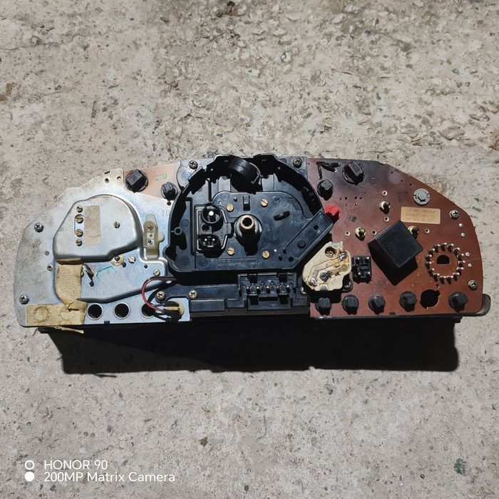 Мерседес 124 щиток прибор сатылады