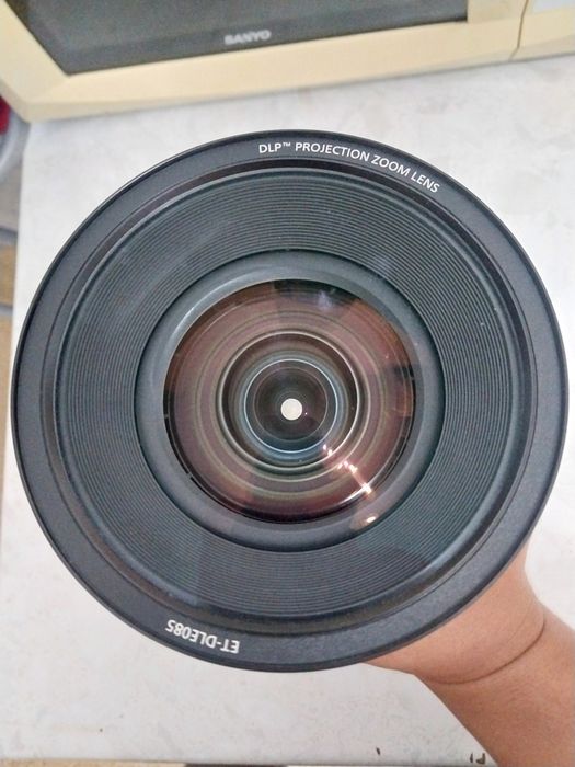 Профессиональный проектор Panasonic