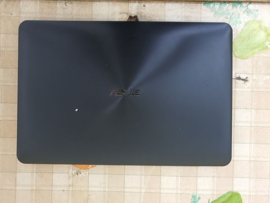 Notebook Asus xolati B/U