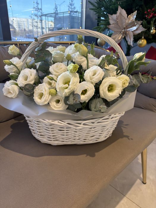 Продам корзину цветов