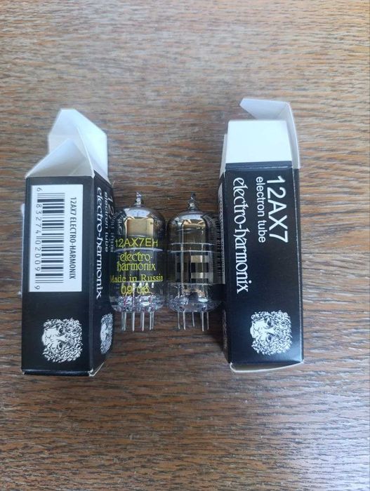Electro-Harmonix 12AX7EH/ ECC83 радиолампа