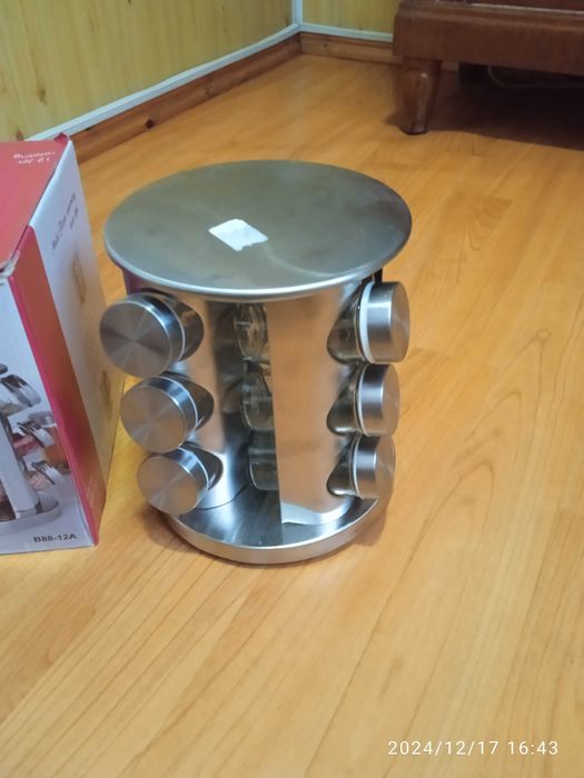 продам   из  нержавейки    контейнер для   специи