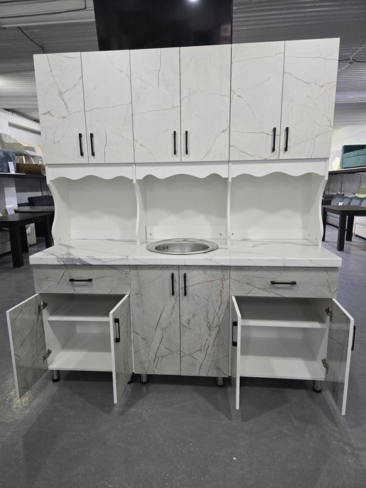 Кухонный гарнитур