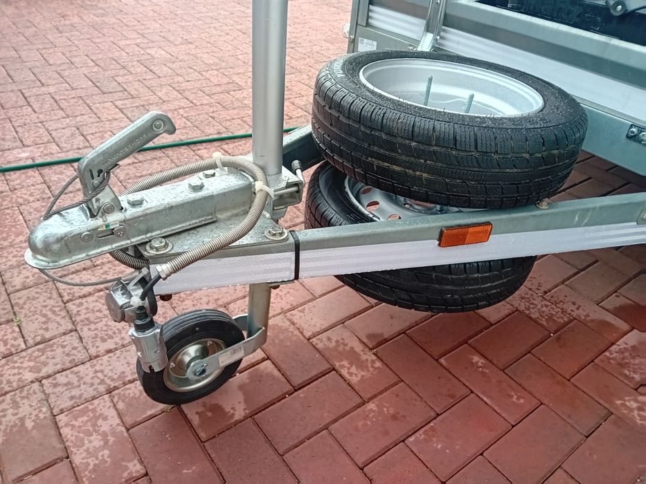 Vand remorca 750 kg, full + prelata  omologata