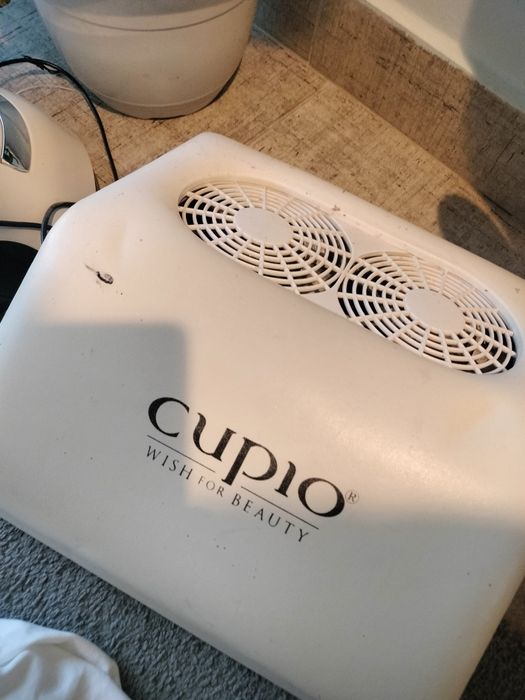 De vânzare kit unghii cu gel