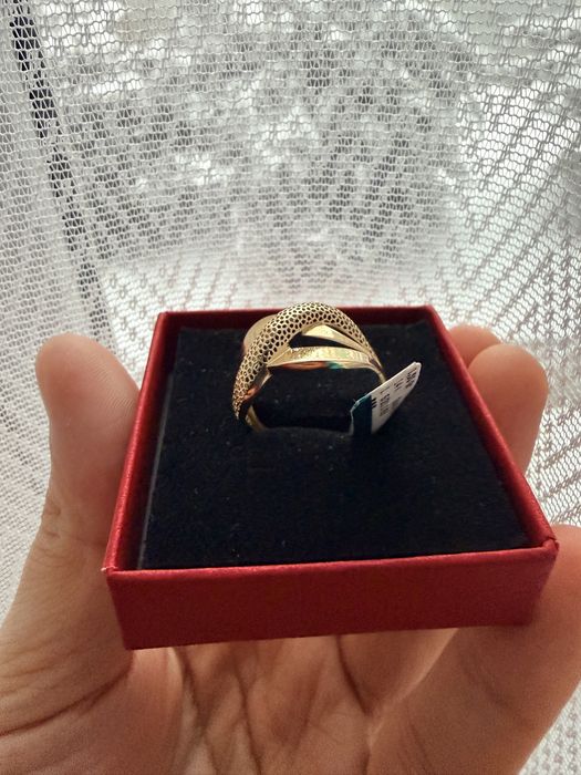 Кольцо золотое..