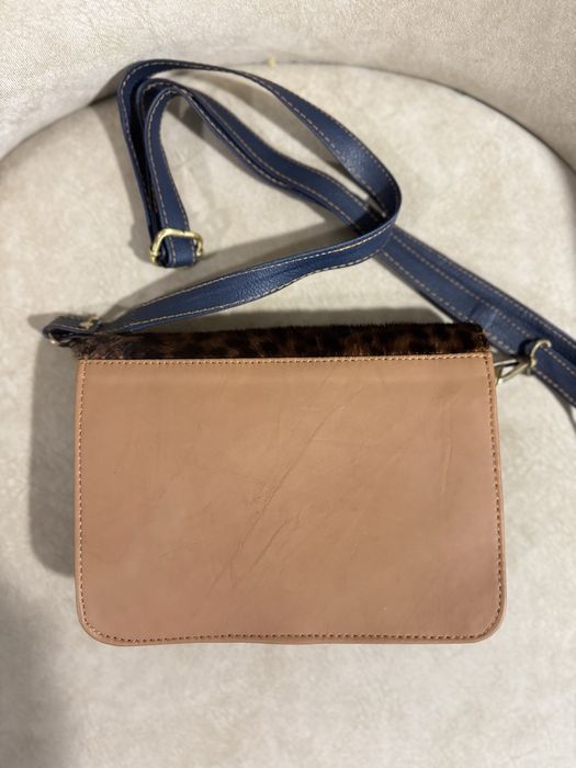 Дамска чанта естествена кожа