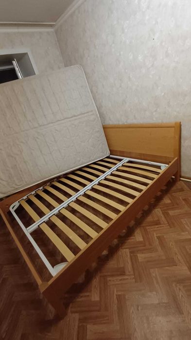 Кровать с Матрасом 17 000 тыс