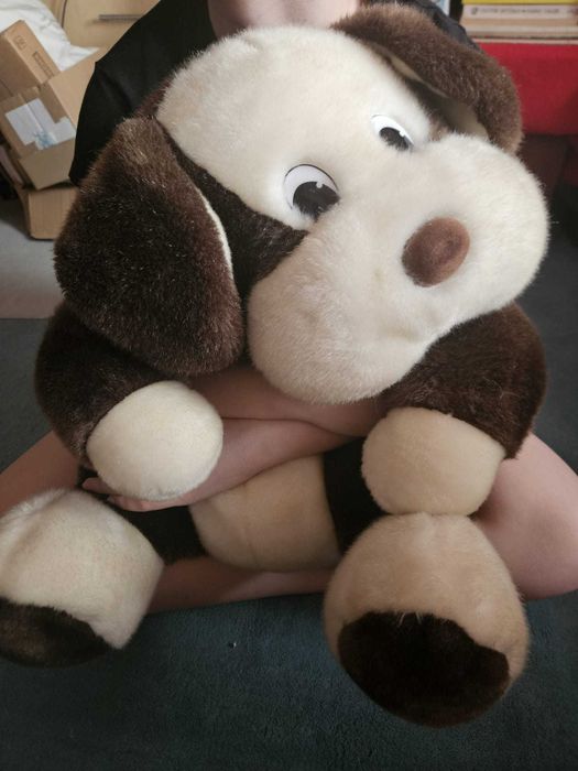 Catel mare de plus, foarte moale, IMPECABIL