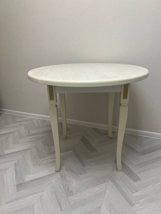 Stol oshxona mehmonxona