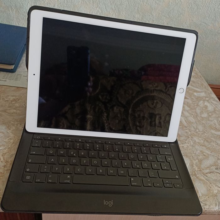 iPAD Pro (12,9 дюмовый)