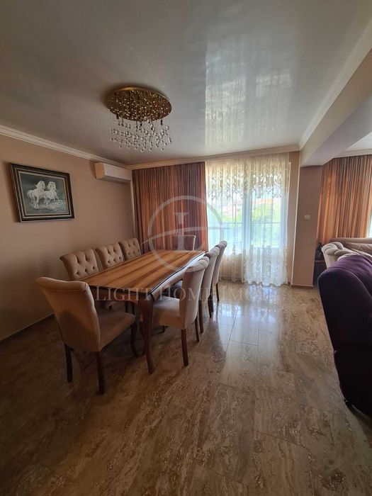 Продава се Четиристаен апартамент в Пловдив, Кършияка - 220 кв.м за 2360 €/кв.м - Снимка #6