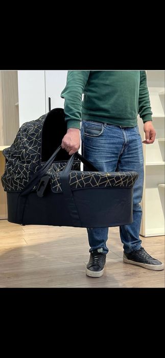 Продается КАЛЯСКА ТРАНСФОРМЕР 4 в 1 !!!