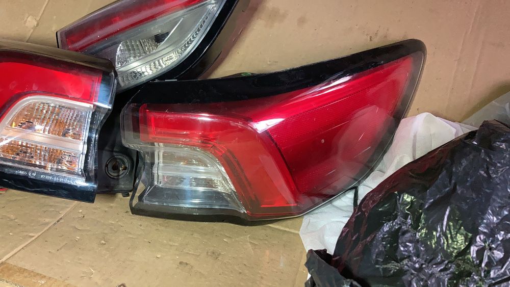 Stop Ford kuga 3 III 2020 - 2024 stop Stanga Dreapta