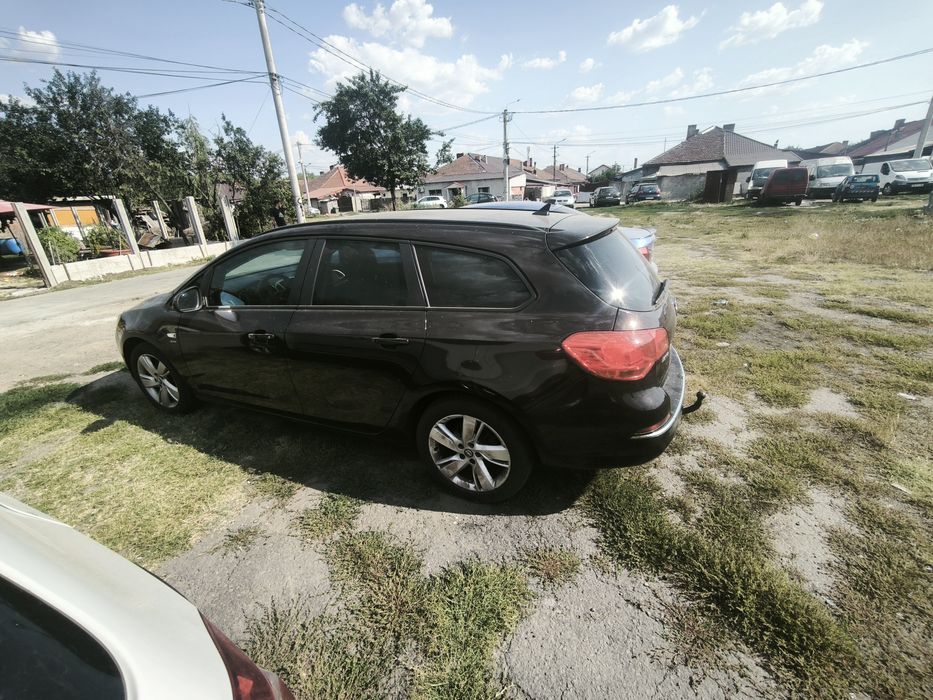 OPEL Astra 2014 — imagine 3