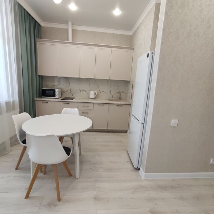 Квартира посуточно левый берег ЭКСПО