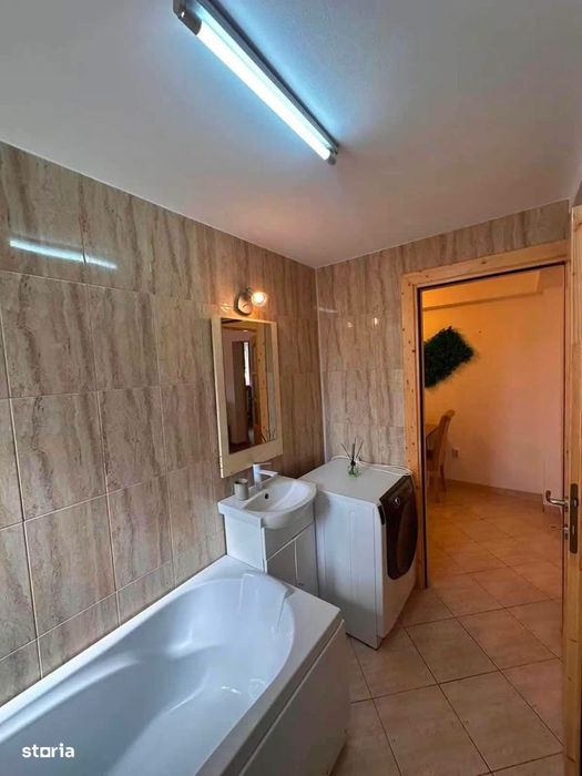 De inchiriat apartament cu 2 camere, renovat, mobilat si utilat 300e