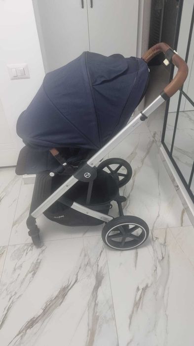 Vând cărucior Cybex Balios S Lux, utilizat aproximativ 1 an și jumătate.