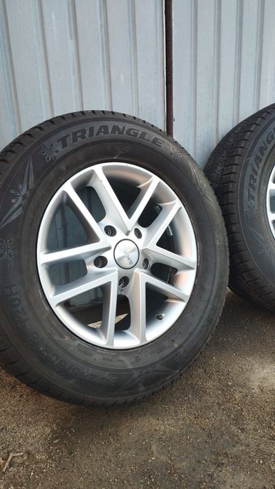 Продам диски с резиной