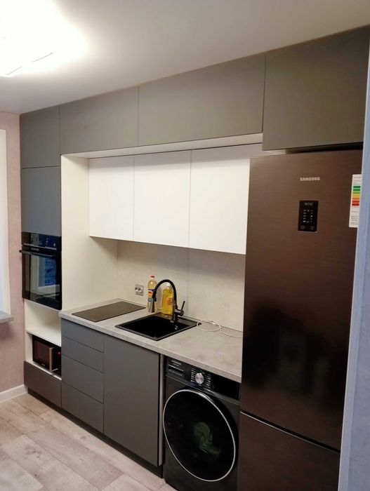 продам кухонный гарнитур