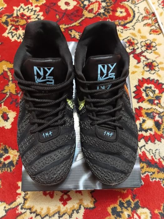 Продам красовки Nike ja3