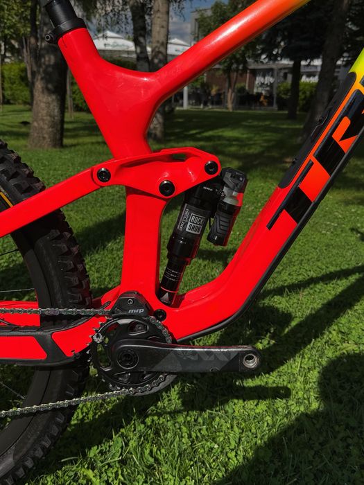 Trek Slash 9.9 XX1 AXS Flight Attendant Carbon 29”