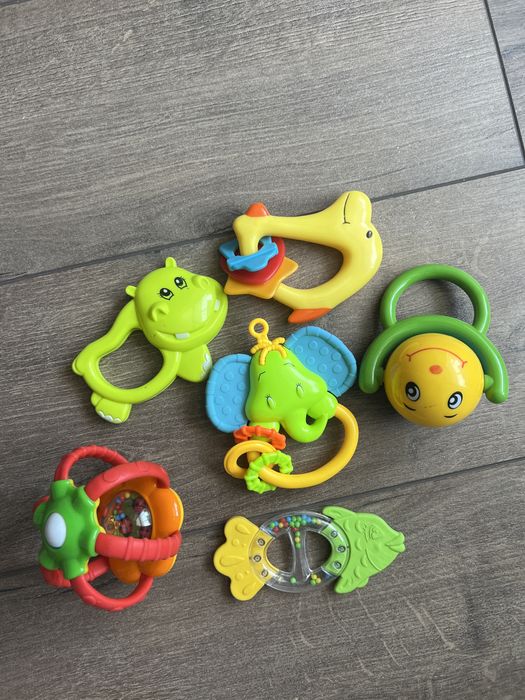 Отдам хорошие игрушки