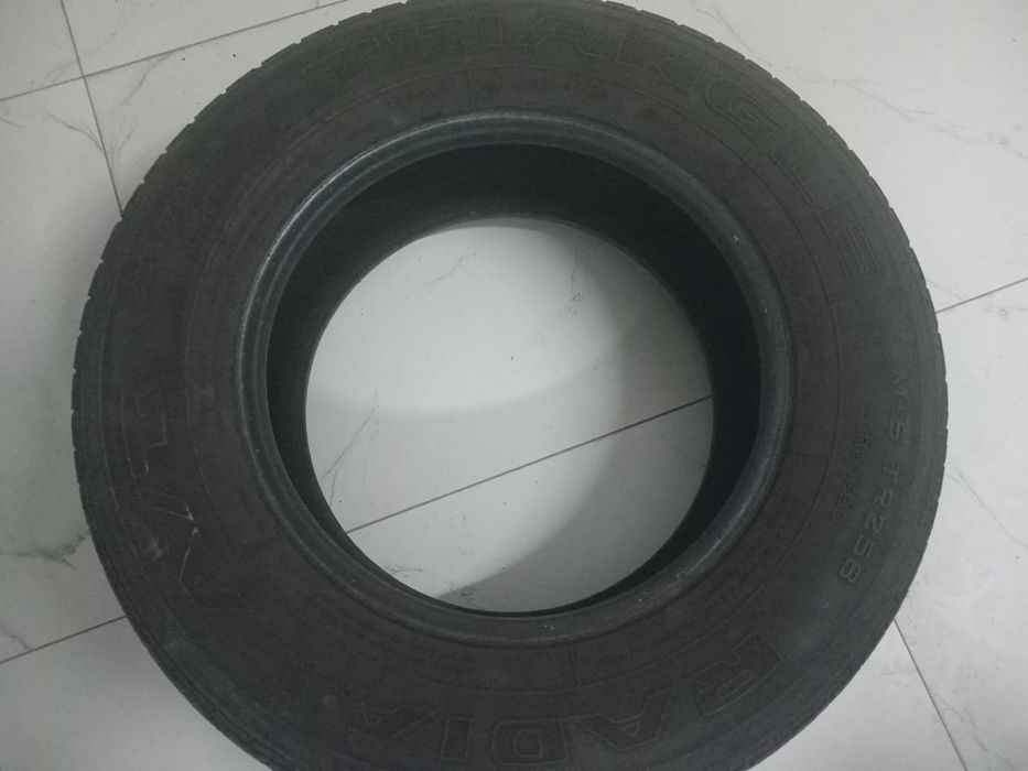 Продам всесезонную резину Triangle 225/70/16