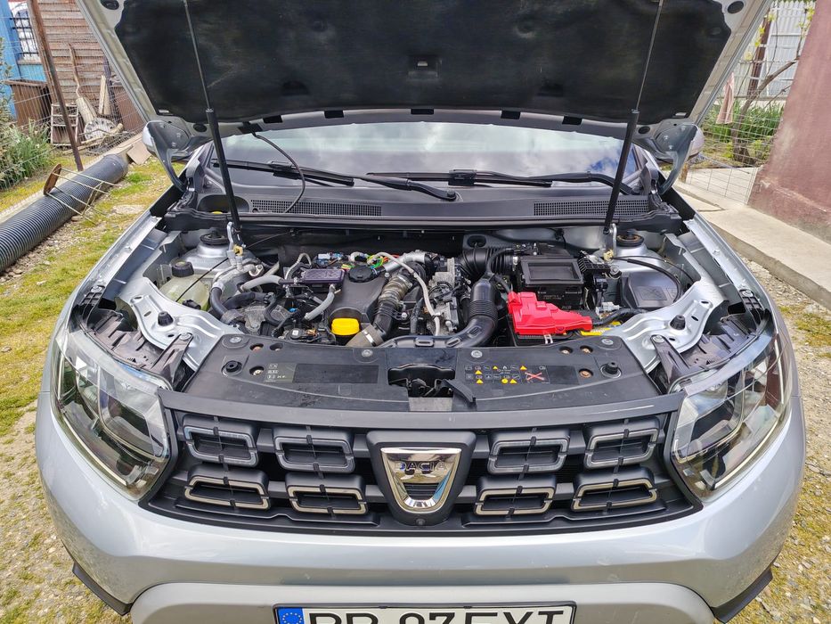 Duster 2020 luna a 12